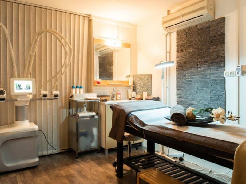 The Beauty Bar